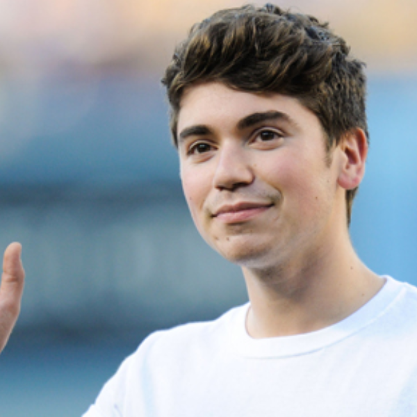 Who Is Noah Galvin’s Partner? Find Out if Noah Galvin is Transgender