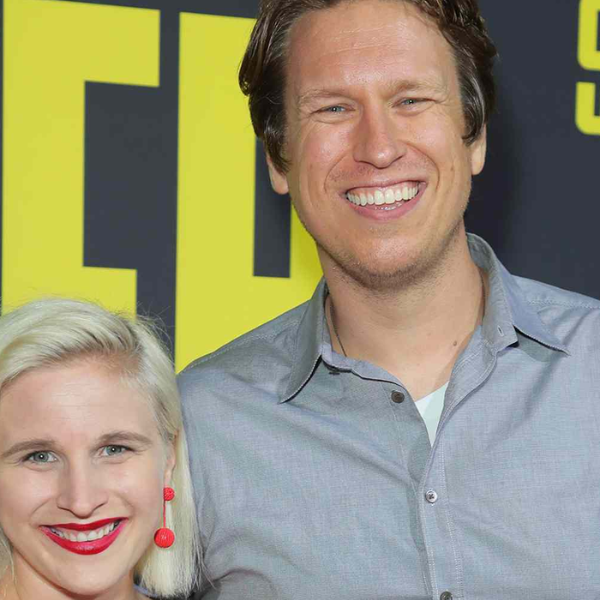 pete holmes wife