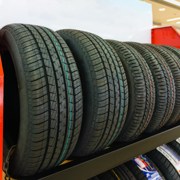 The Ultimate Guide to Choosing the Best Tyres for Your Vehicle