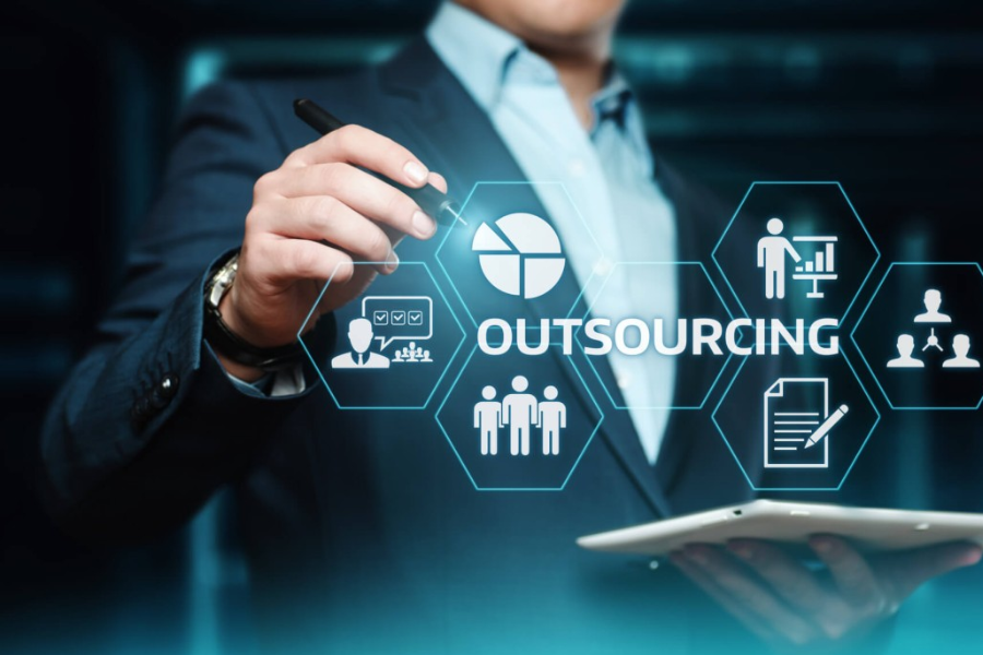 From Startups to Scale-Ups: Leveraging Part-Time and Outsourced CFO Services for Growth