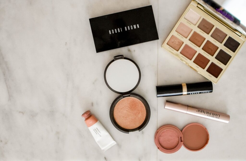 Budget-Friendly Ways to Stay Fashionable